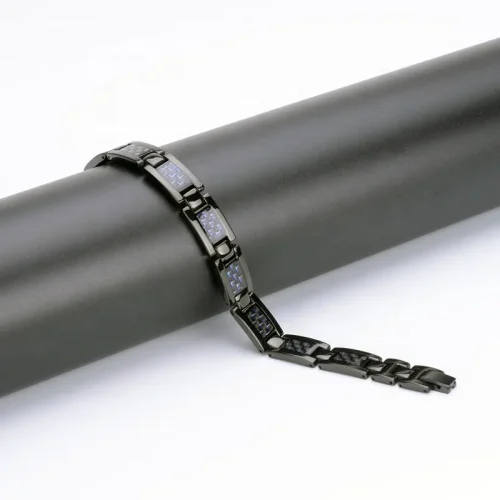 Elegante Esclava De Magnetoterapia Con Carbono y Destellos Azules Colección Black Series